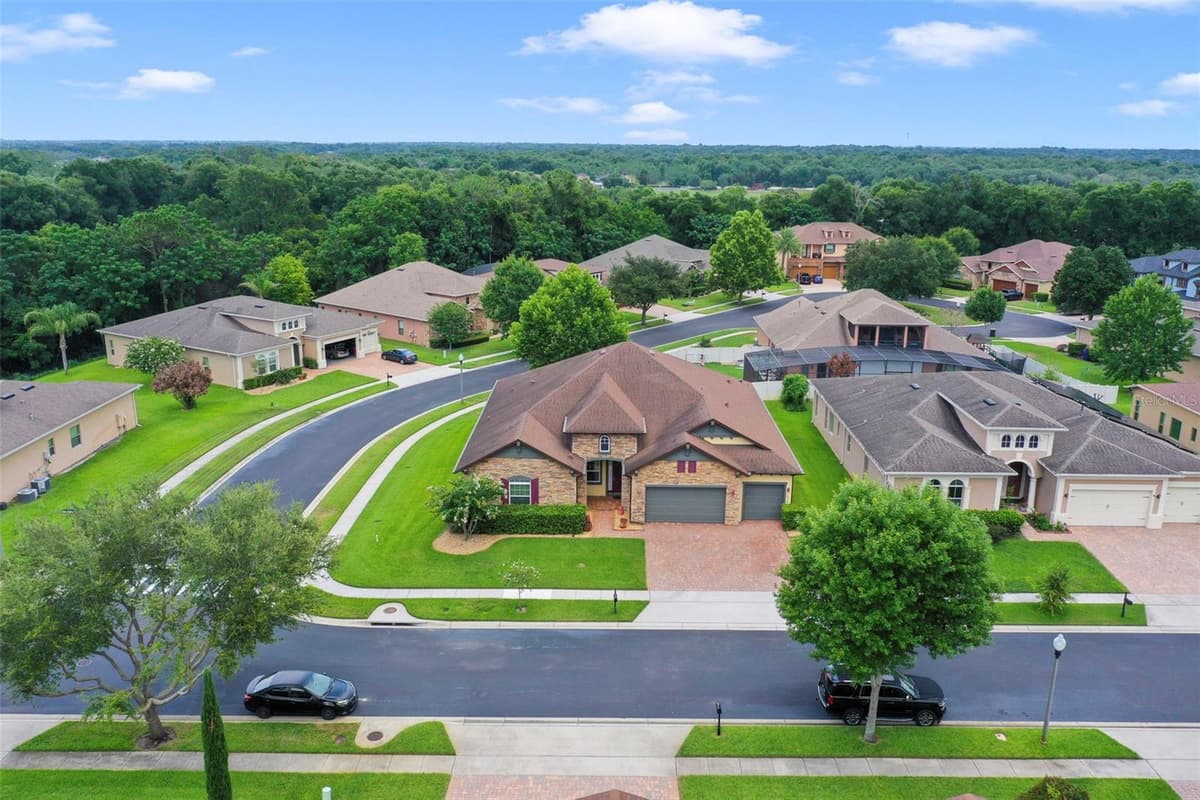 1315 ARDEN OAKS DRIVE — photo 5 of 40