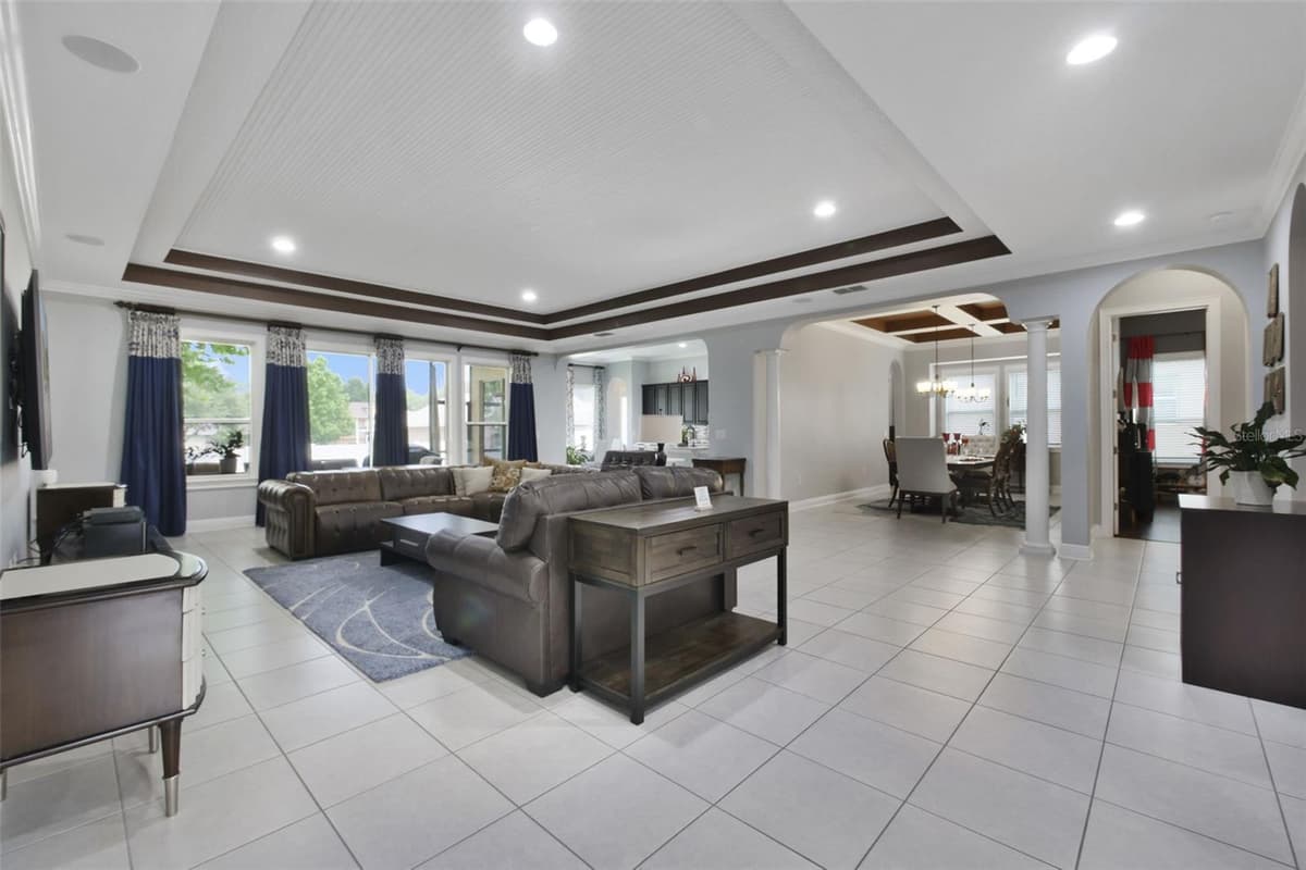 1315 ARDEN OAKS DRIVE — photo 13 of 40