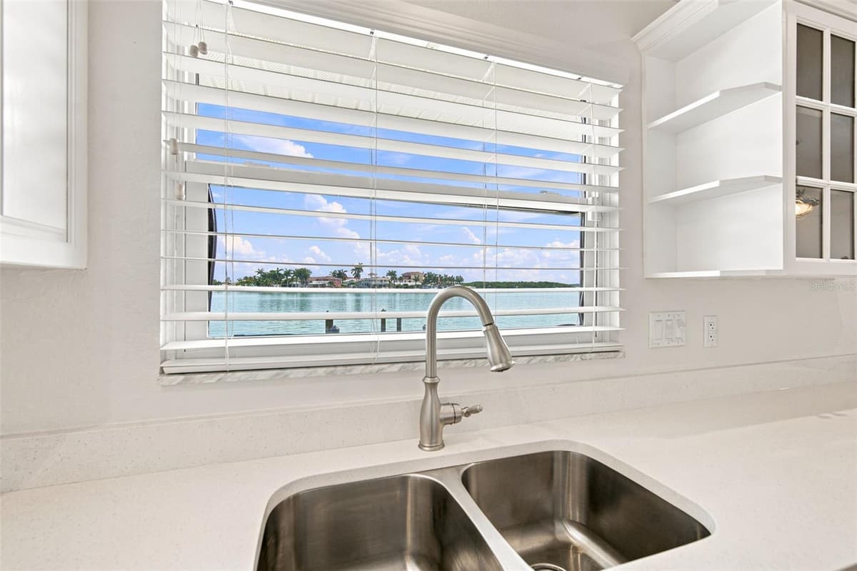 13155 BOCA CIEGA AVENUE — photo 35 of 73