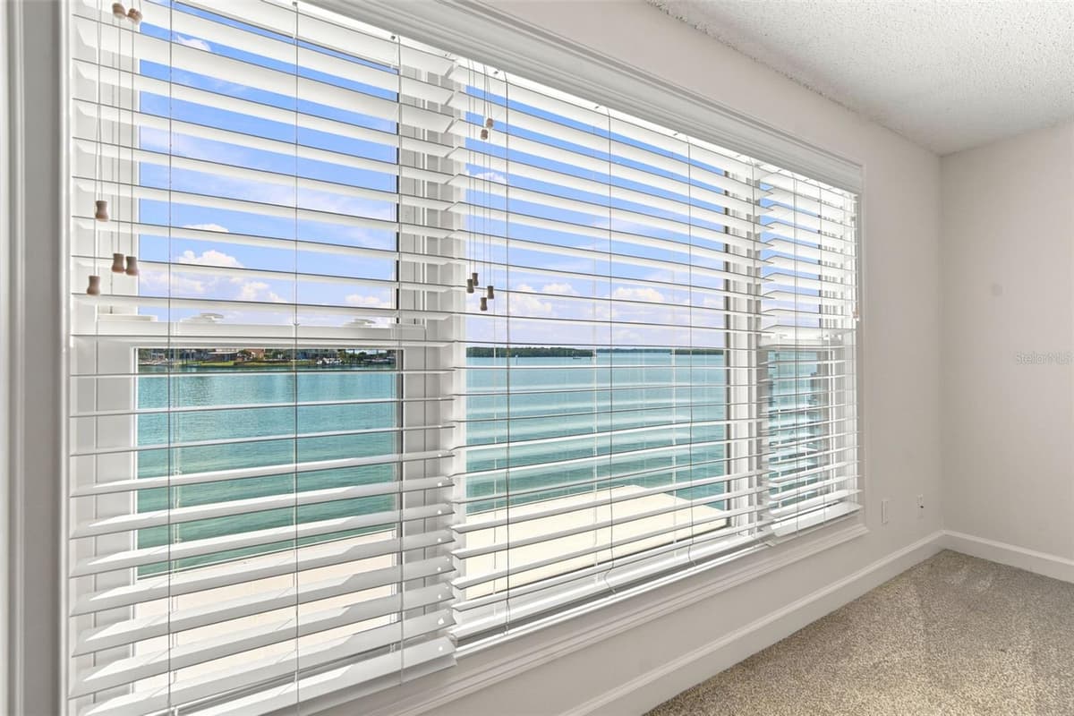 13155 BOCA CIEGA AVENUE — photo 7 of 73