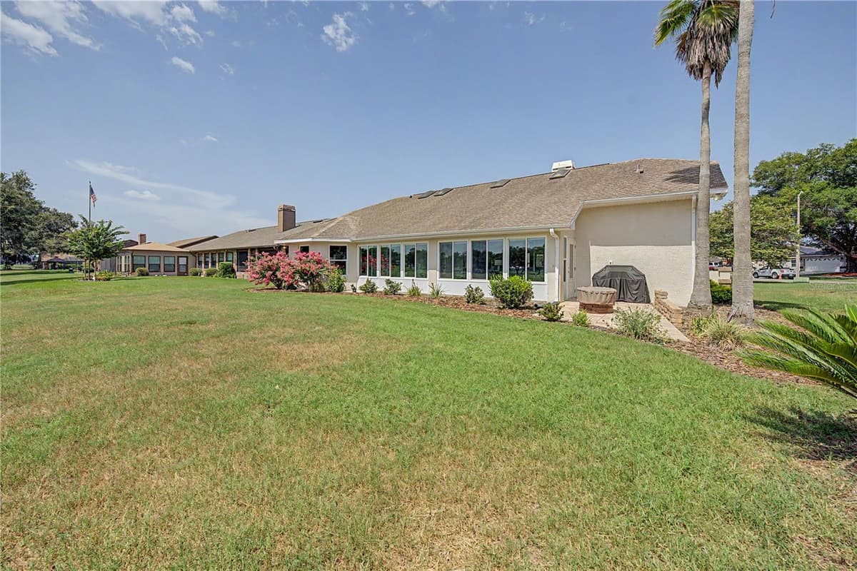 6207 HUNTINGTON DRIVE — photo 35 of 50