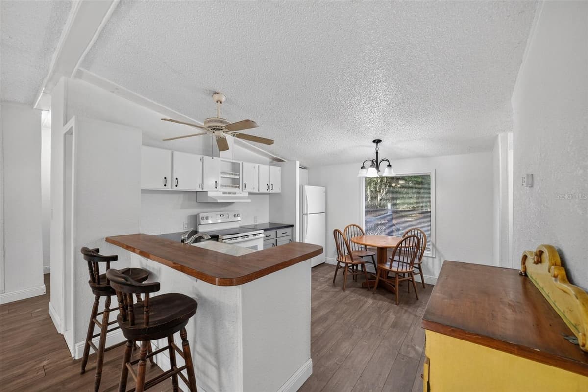 14210 HIGHWAY 464B — photo 13 of 82
