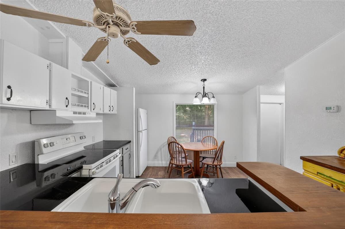 14210 HIGHWAY 464B — photo 14 of 82