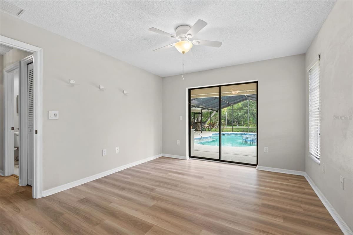 1318 VERMEER DRIVE — photo 48 of 86