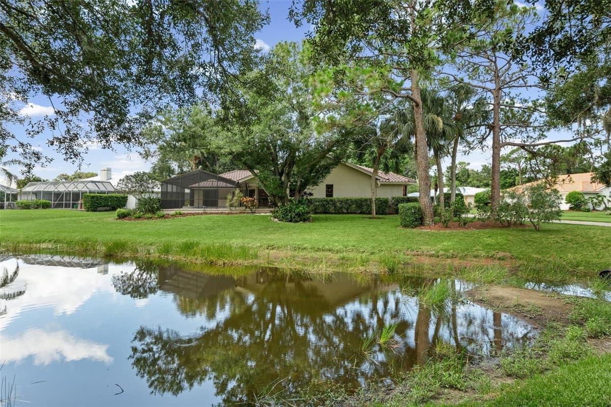 1318 VERMEER DRIVE — photo 65 of 86