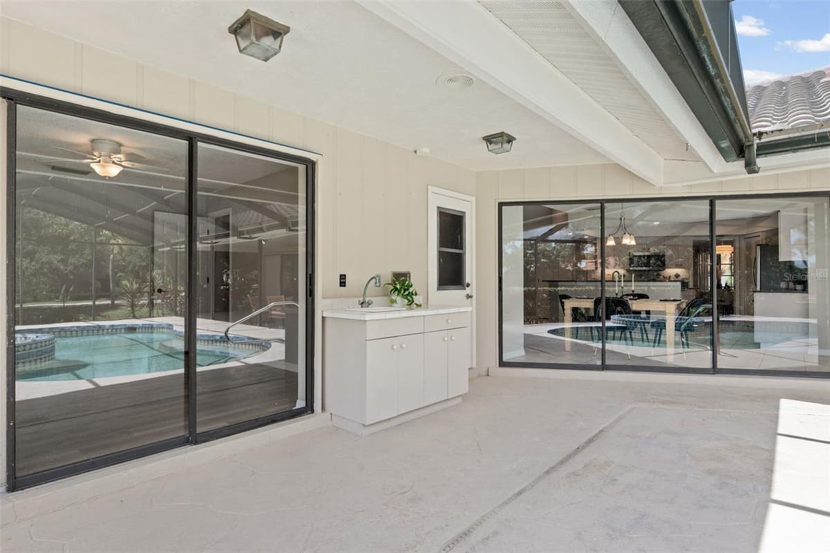 1318 VERMEER DRIVE — photo 57 of 86