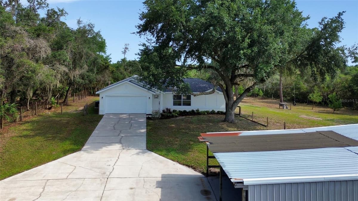 1251 SEMINOLE DRIVE — photo 38 of 47