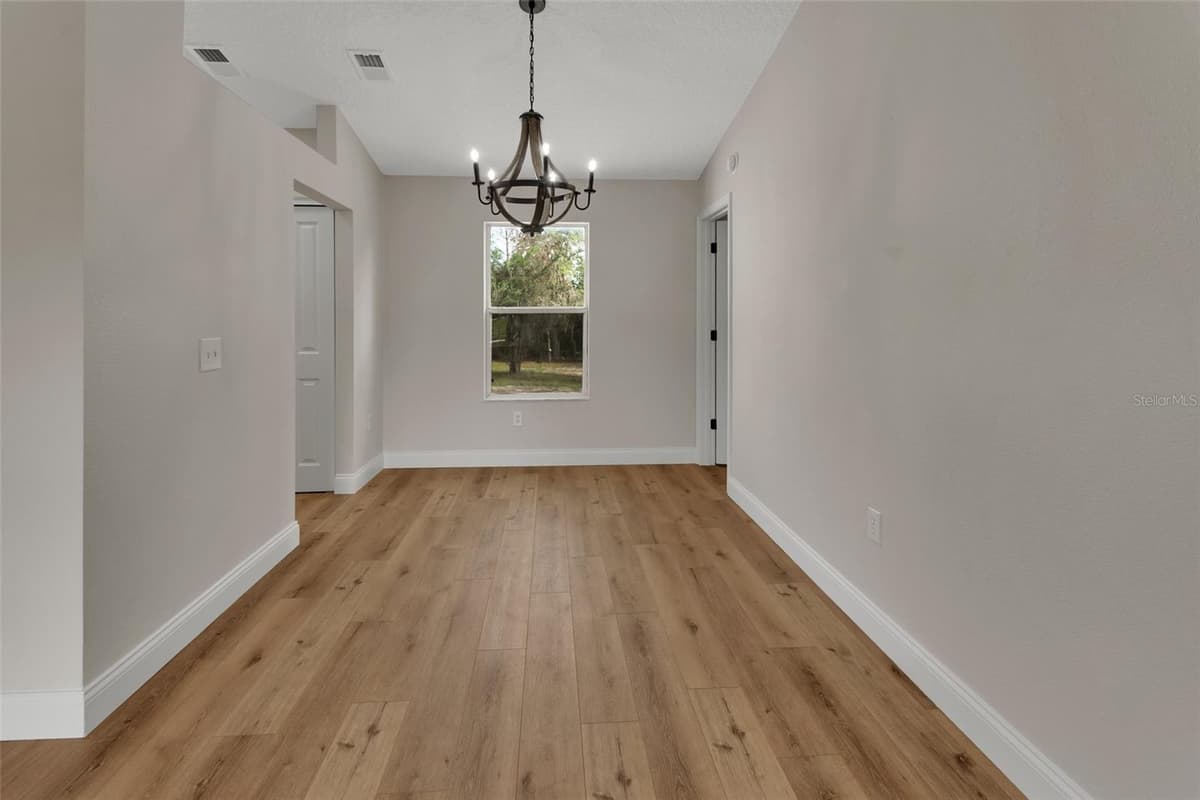 1251 SEMINOLE DRIVE — photo 9 of 47