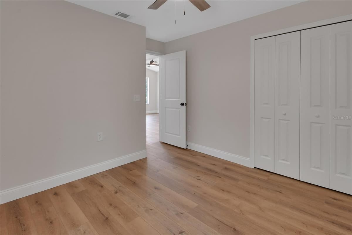 1251 SEMINOLE DRIVE — photo 26 of 47