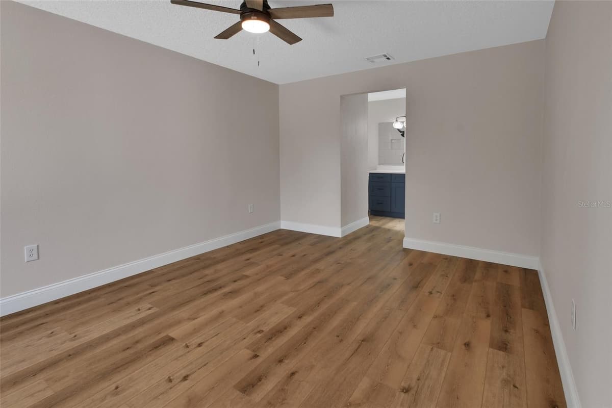 1251 SEMINOLE DRIVE — photo 19 of 47