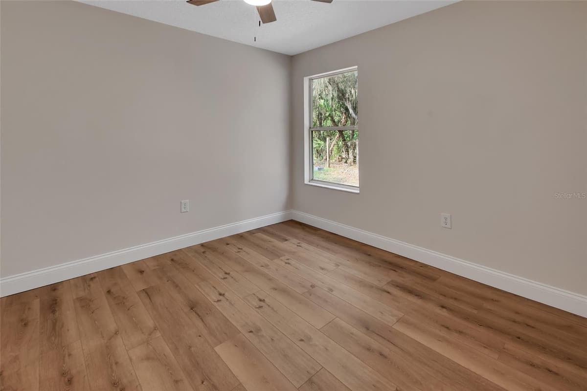 1251 SEMINOLE DRIVE — photo 25 of 47