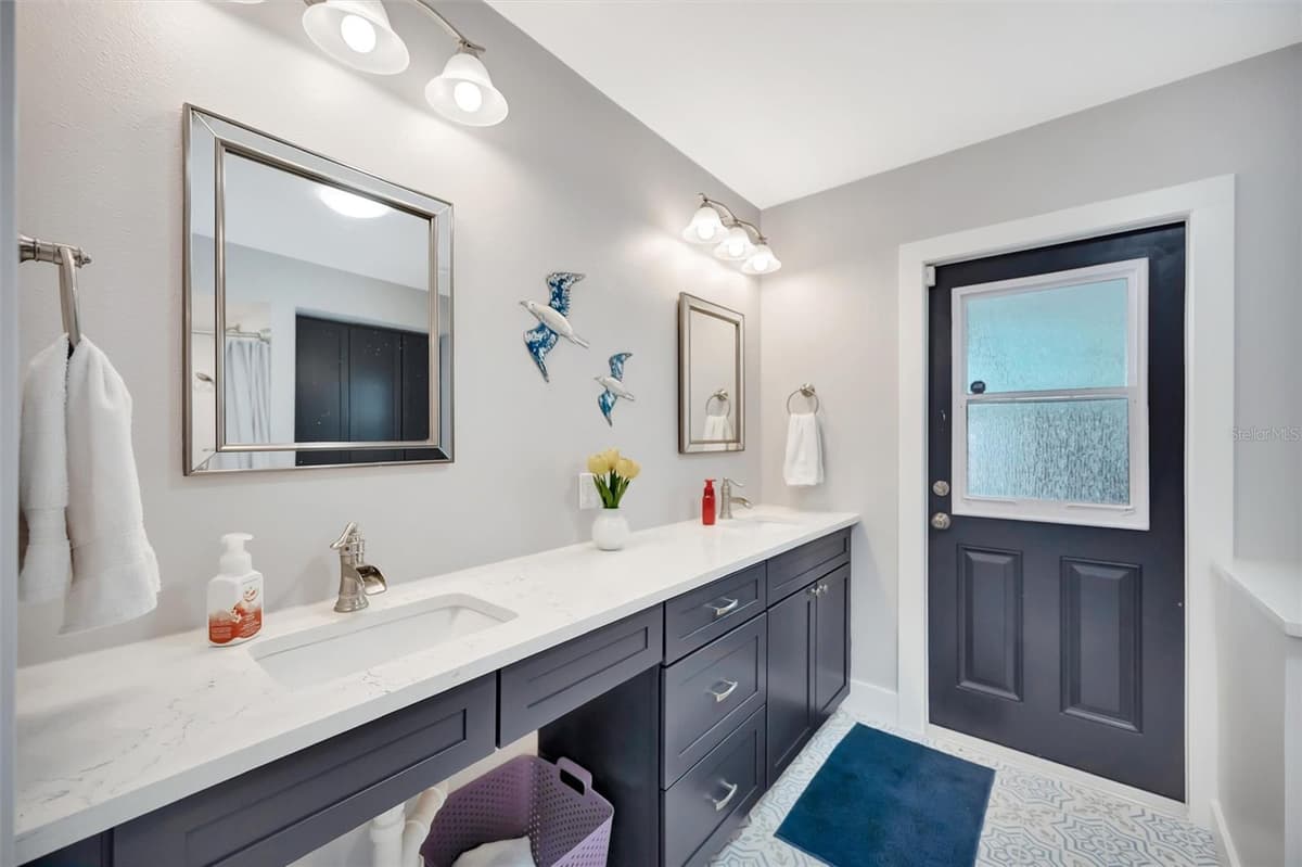 514 KEY ROYALE DRIVE — photo 30 of 52