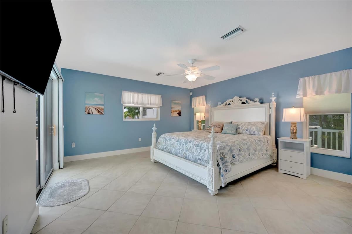 514 KEY ROYALE DRIVE — photo 37 of 52