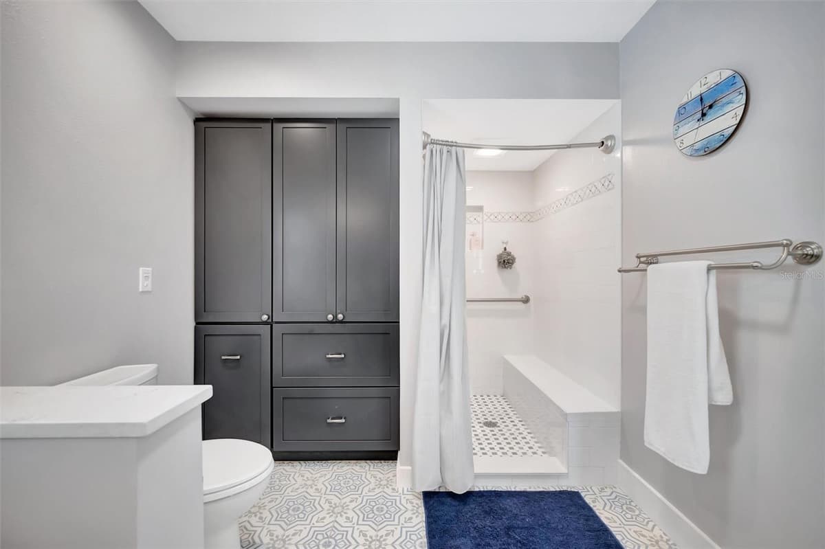514 KEY ROYALE DRIVE — photo 31 of 52