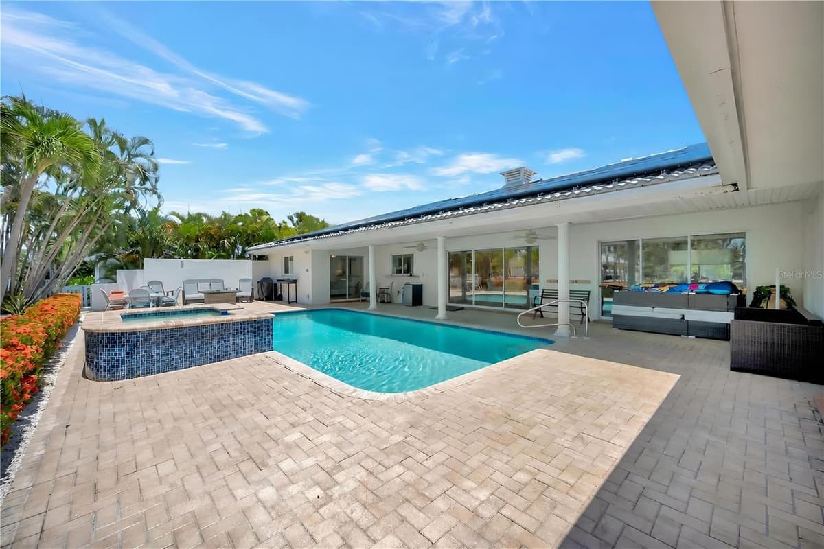 514 KEY ROYALE DRIVE — photo 45 of 52