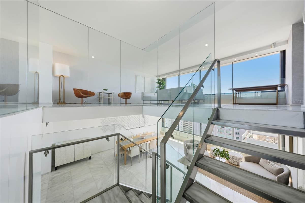 1 TAFT STREET — photo 15 of 23