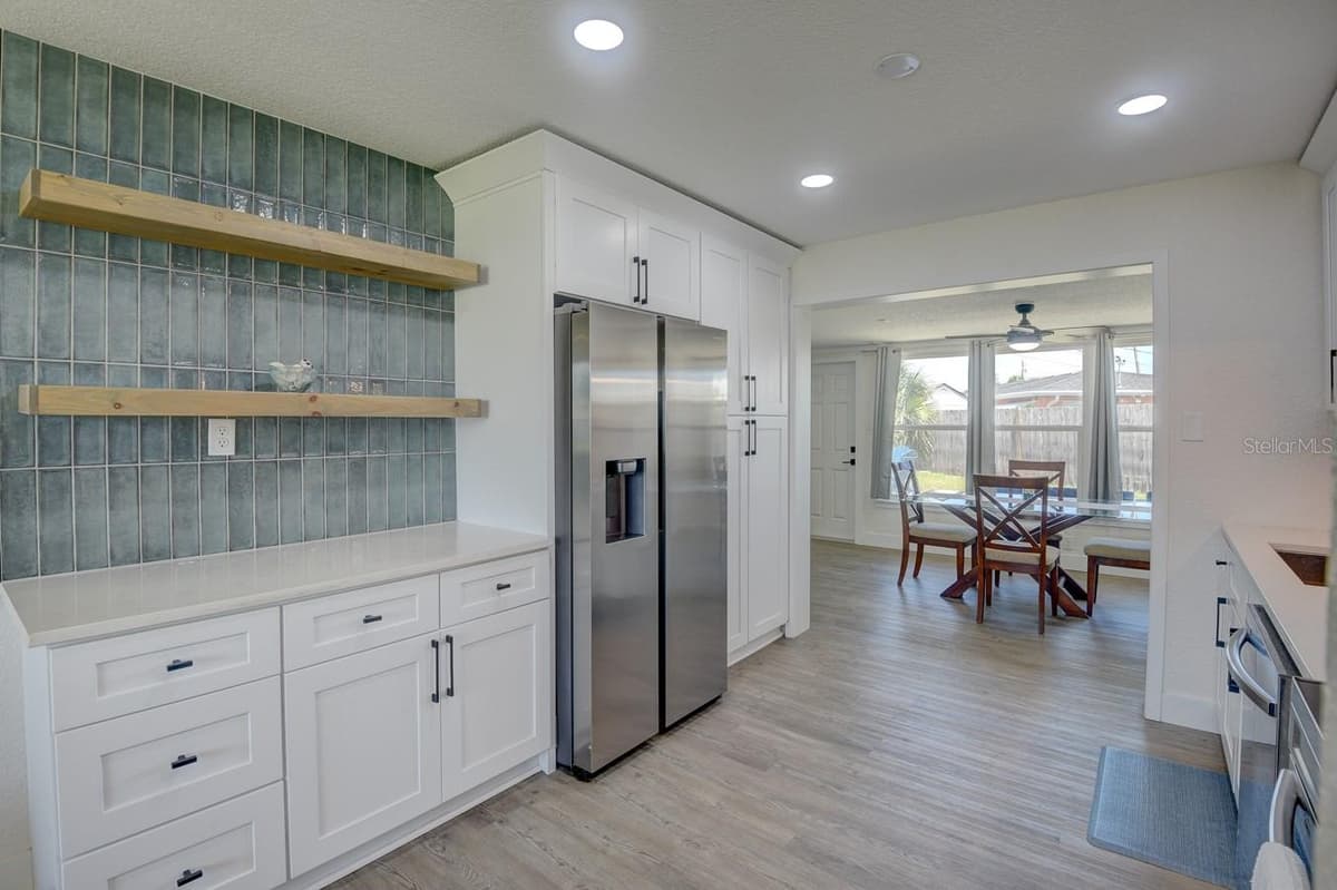 35 AZALEA DRIVE — photo 7 of 20