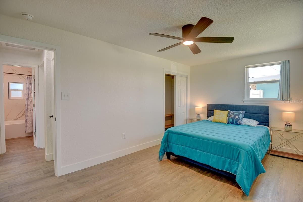 35 AZALEA DRIVE — photo 10 of 20