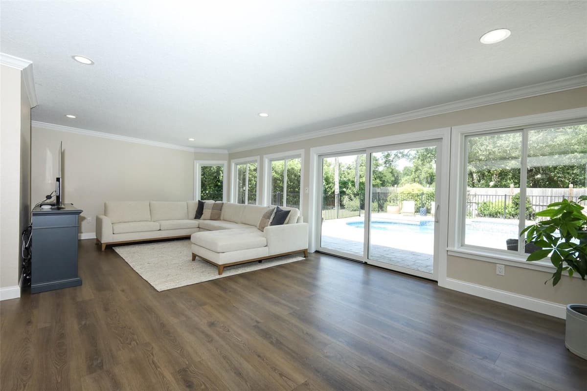 280 SPRING LAKE DRIVE — photo 8 of 90