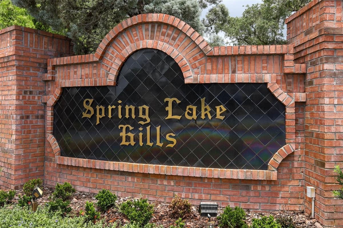 280 SPRING LAKE DRIVE — photo 45 of 90