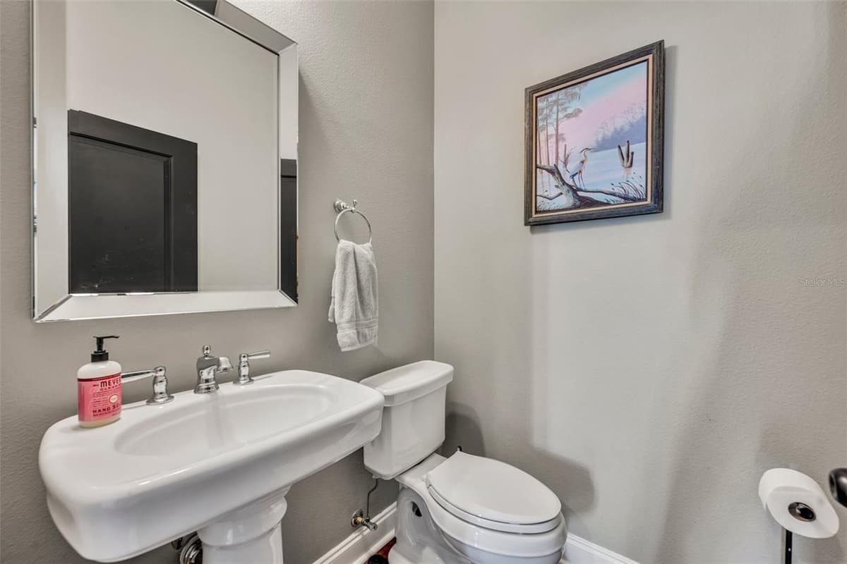 807 OAK SHADOWS ROAD — photo 22 of 99