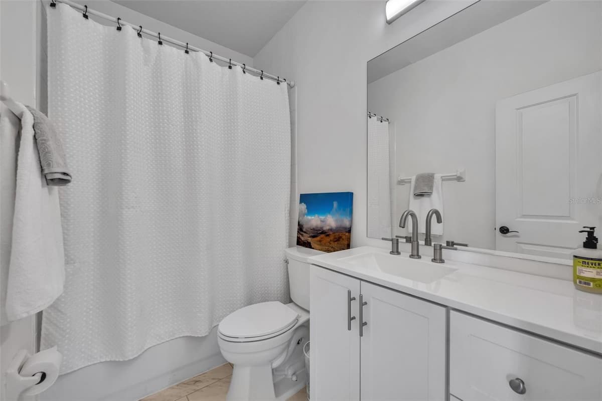 807 OAK SHADOWS ROAD — photo 34 of 99