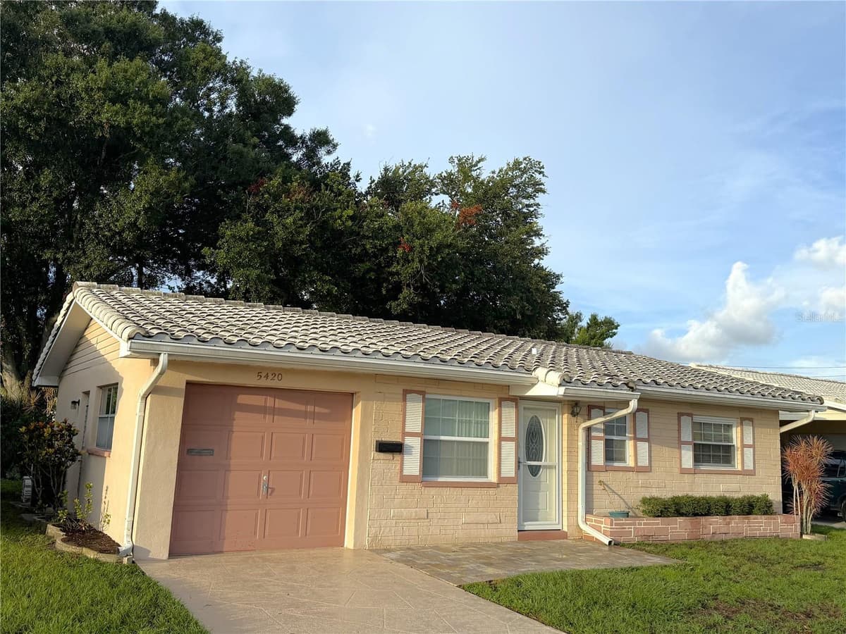 5420 PALM CREST COURT — photo 1 of 54