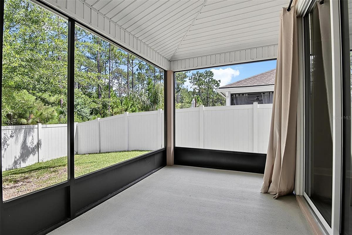 425 NARVAREZ AVENUE — photo 46 of 74