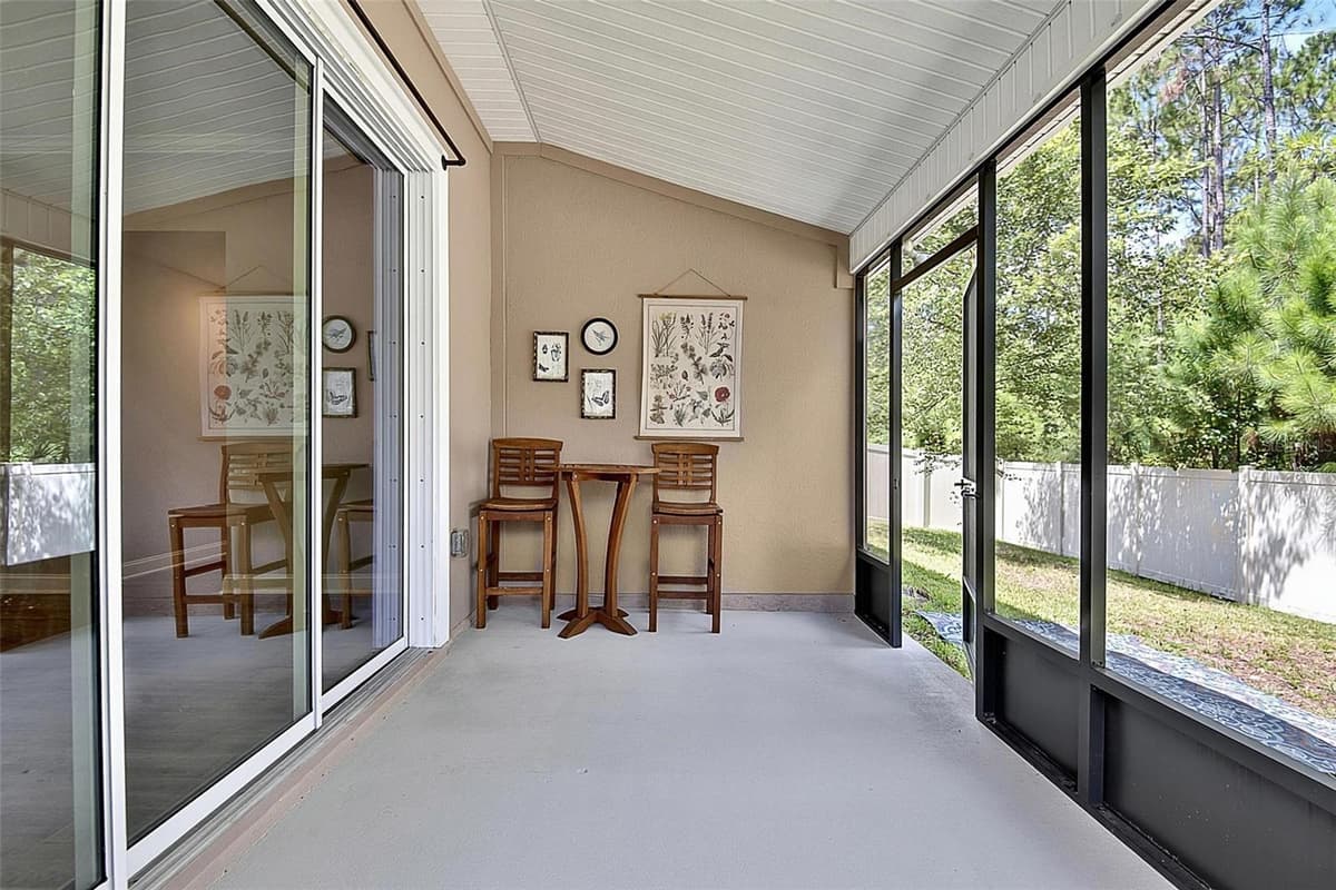 425 NARVAREZ AVENUE — photo 48 of 74
