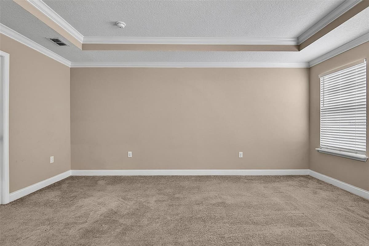 425 NARVAREZ AVENUE — photo 25 of 74