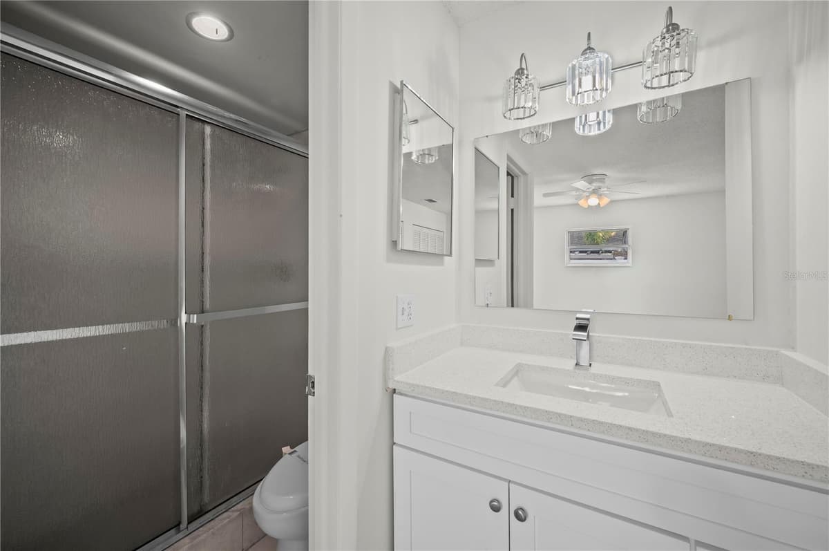 405 HAWTHORN CIRCLE — photo 21 of 25