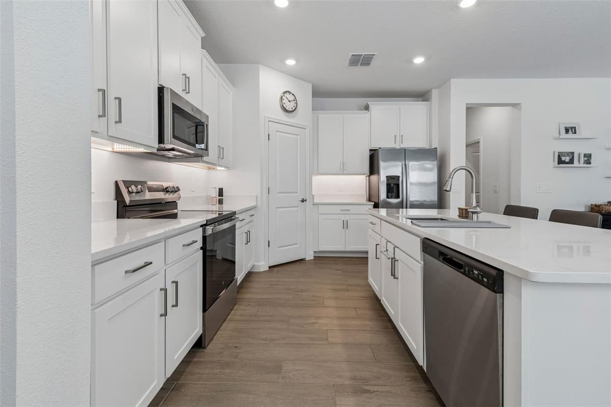 31735 GRIFFIN SANDS LANE — photo 2 of 76