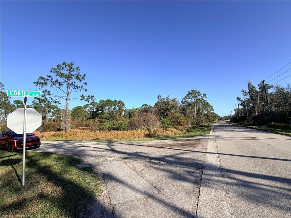 5009 CORTEZ BOULEVARD — photo 2 of 4