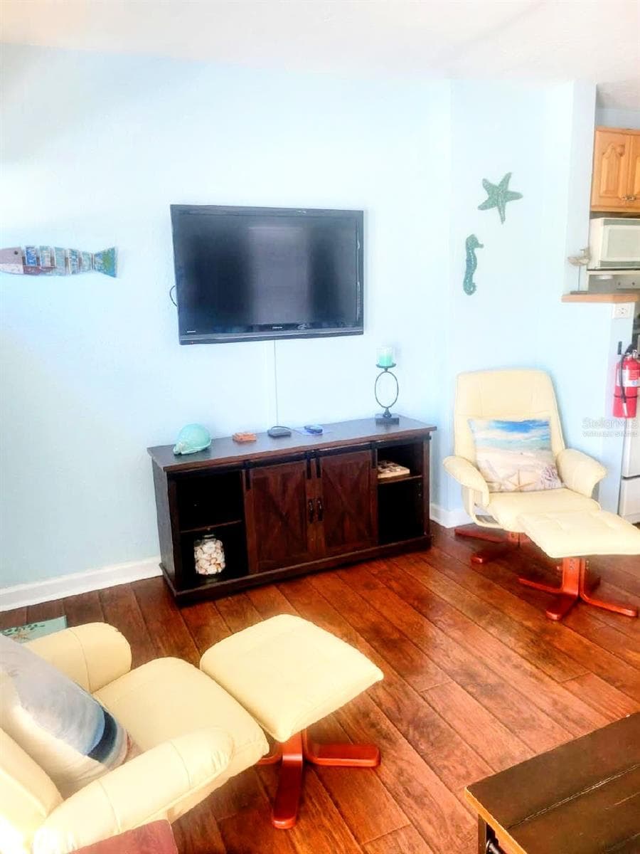 13343 GULF BOULEVARD — photo 6 of 12