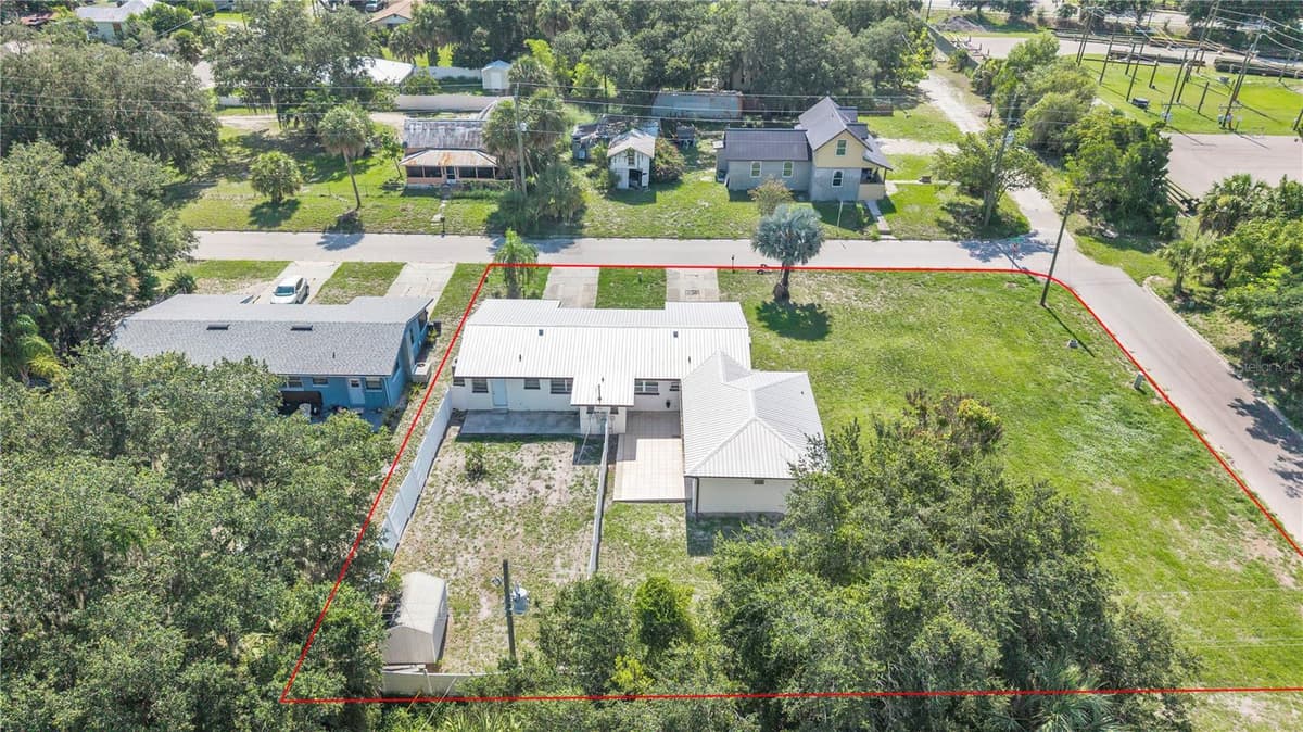 311 & 313 ARCADIA AVENUE — photo 41 of 44
