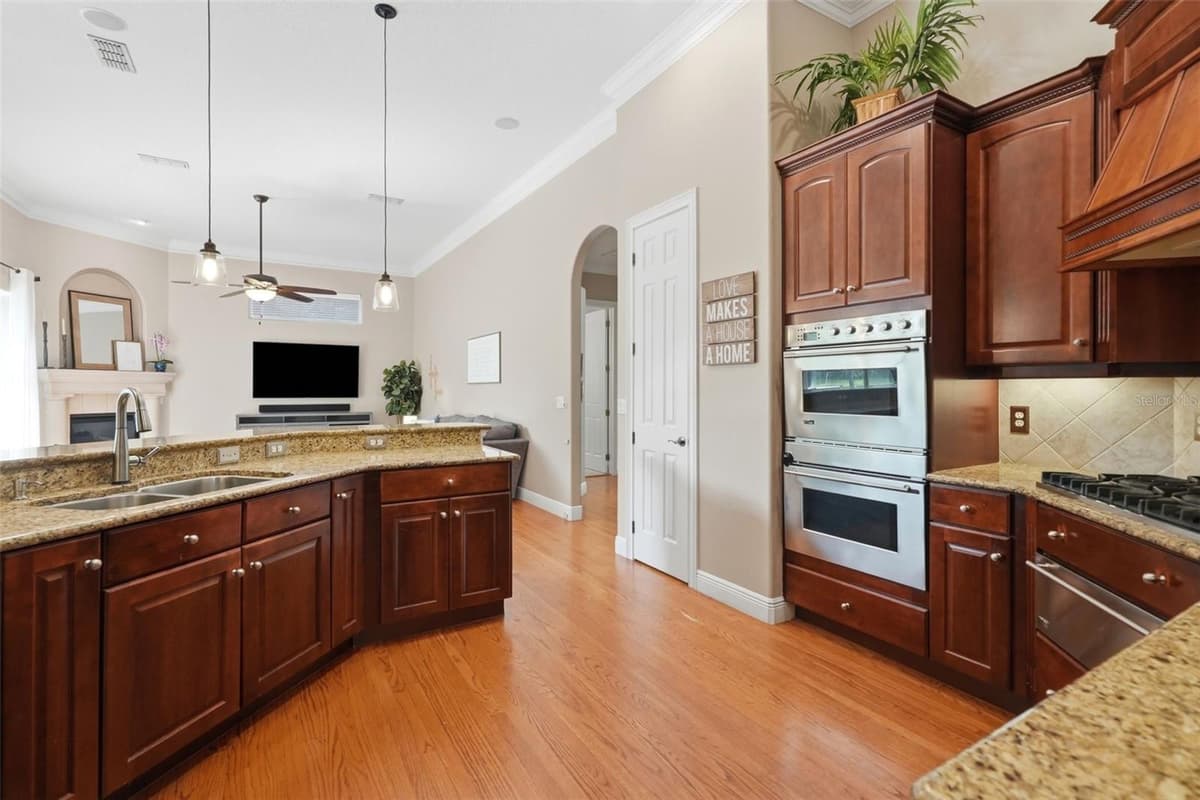 1659 CONWAY ISLE CIRCLE — photo 18 of 44