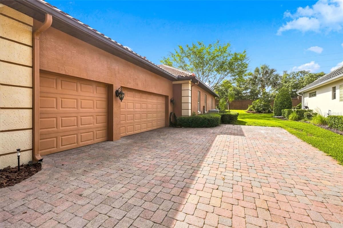 1659 CONWAY ISLE CIRCLE — photo 4 of 44