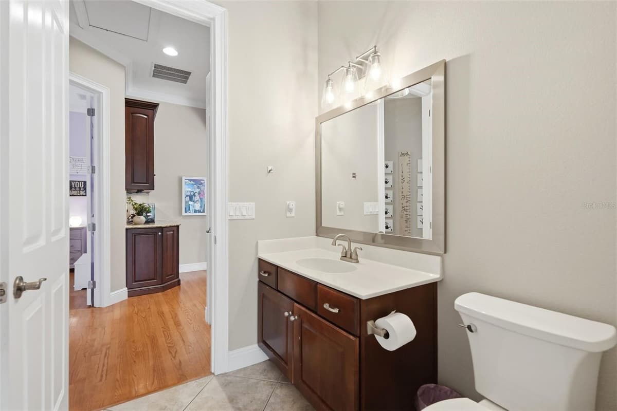 1659 CONWAY ISLE CIRCLE — photo 32 of 44