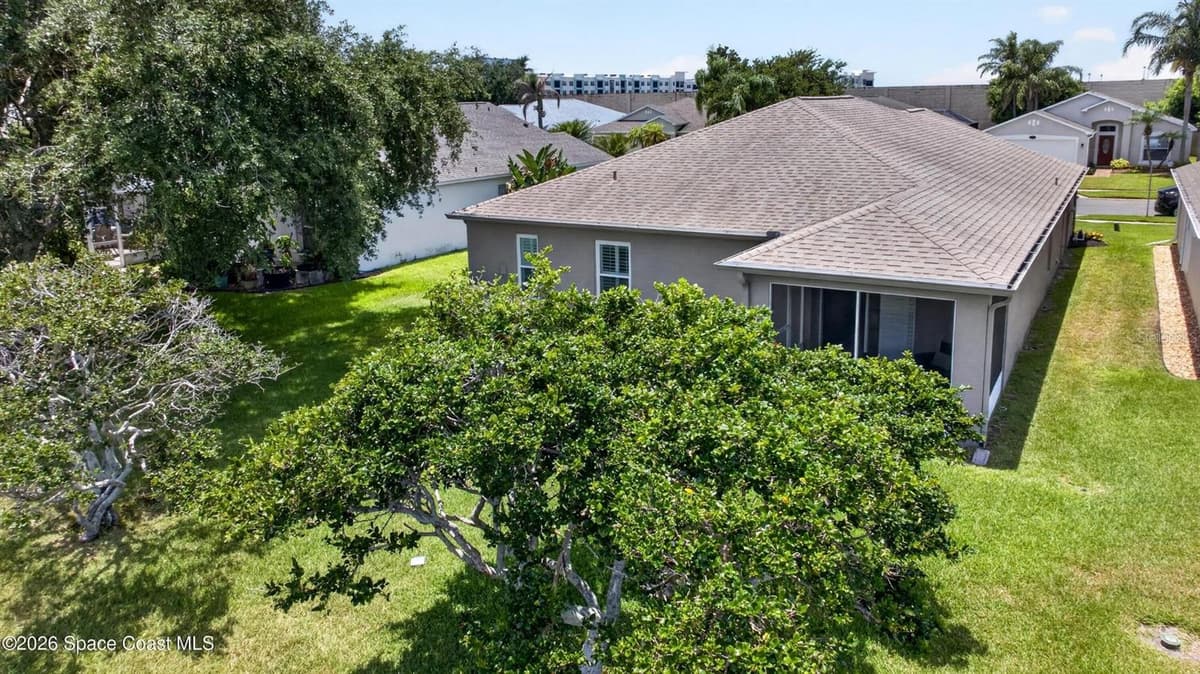 2336 DEERCROFT DRIVE — photo 15 of 55