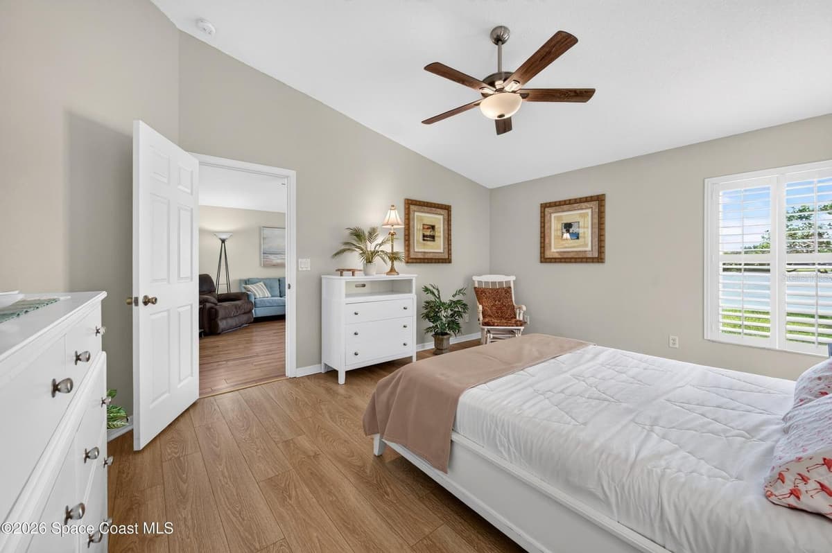2336 DEERCROFT DRIVE — photo 44 of 55