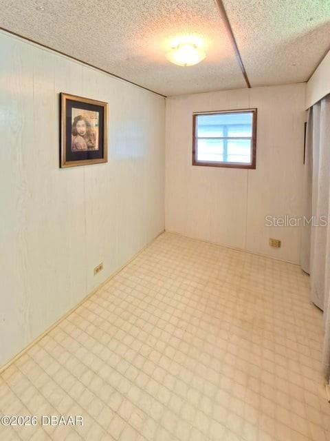 725 MARSHALL CIRCLE — photo 20 of 43