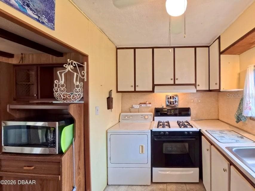 725 MARSHALL CIRCLE — photo 12 of 43