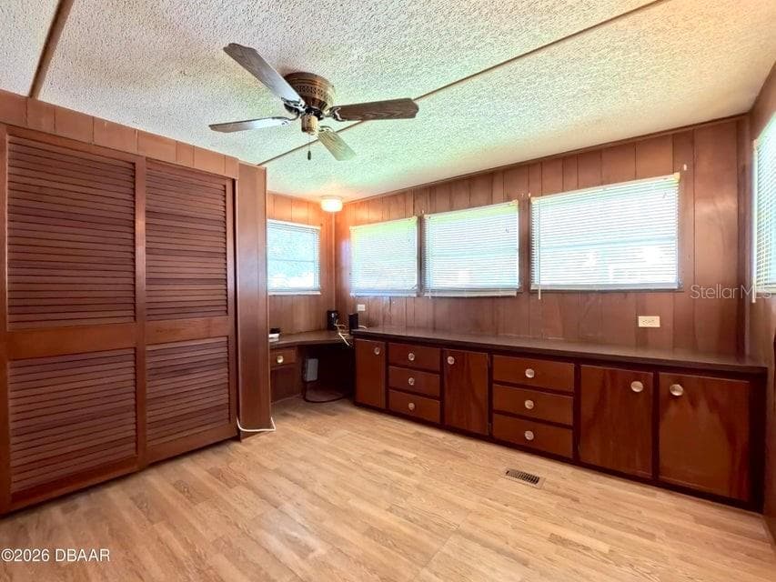 725 MARSHALL CIRCLE — photo 31 of 43