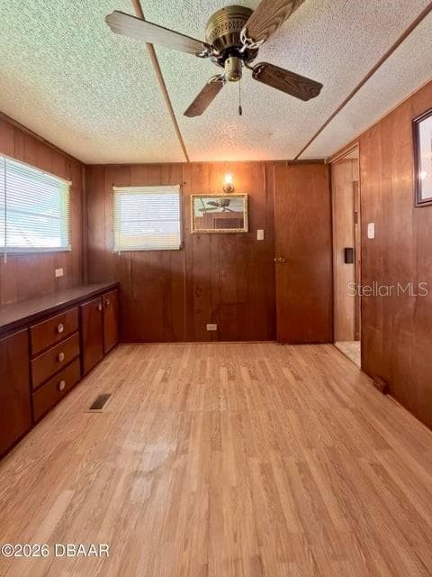 725 MARSHALL CIRCLE — photo 35 of 43