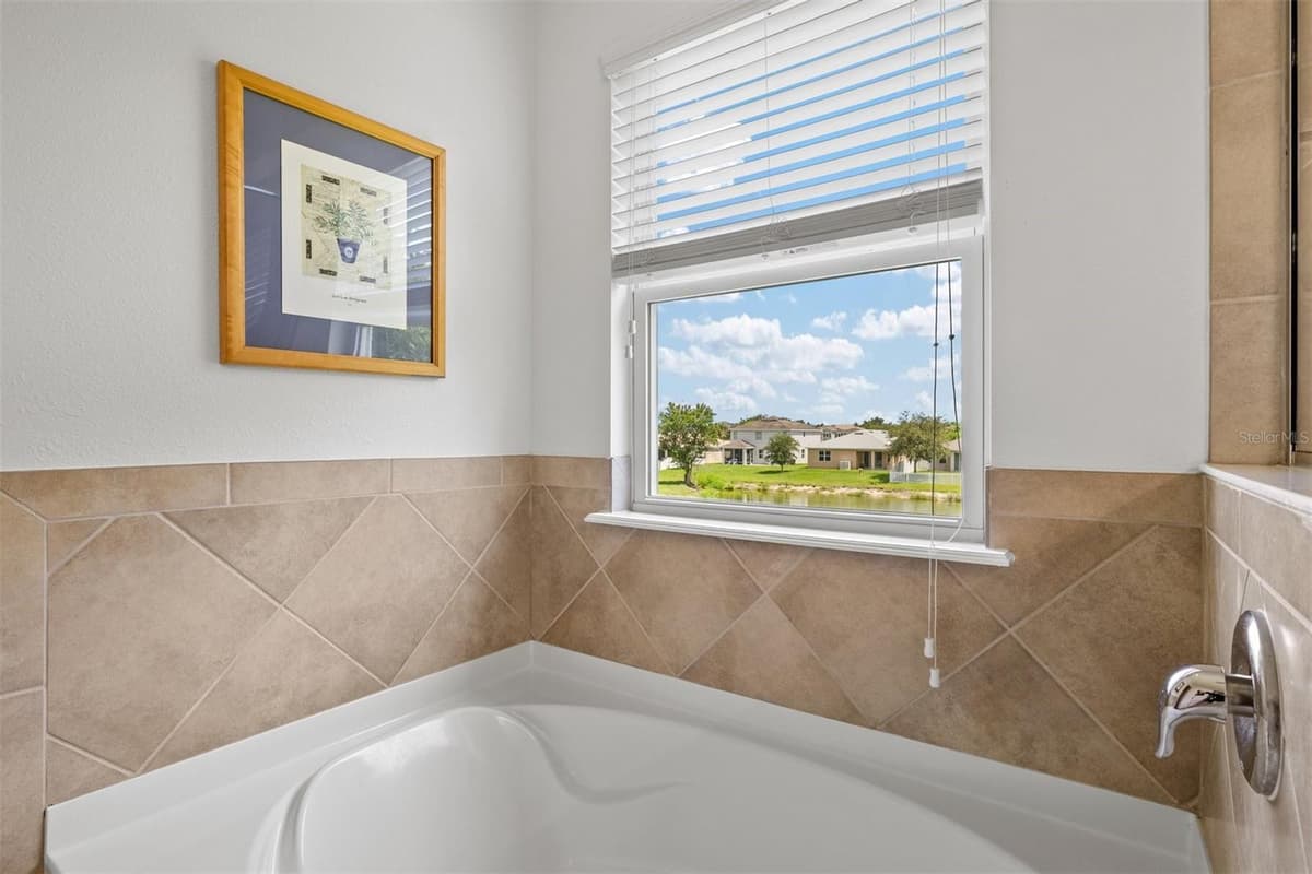 5703 NEW PARIS WAY — photo 32 of 72