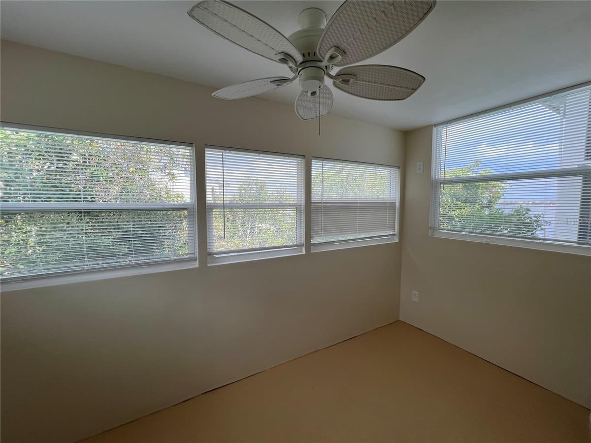 4403 7TH STREET — photo 31 of 61