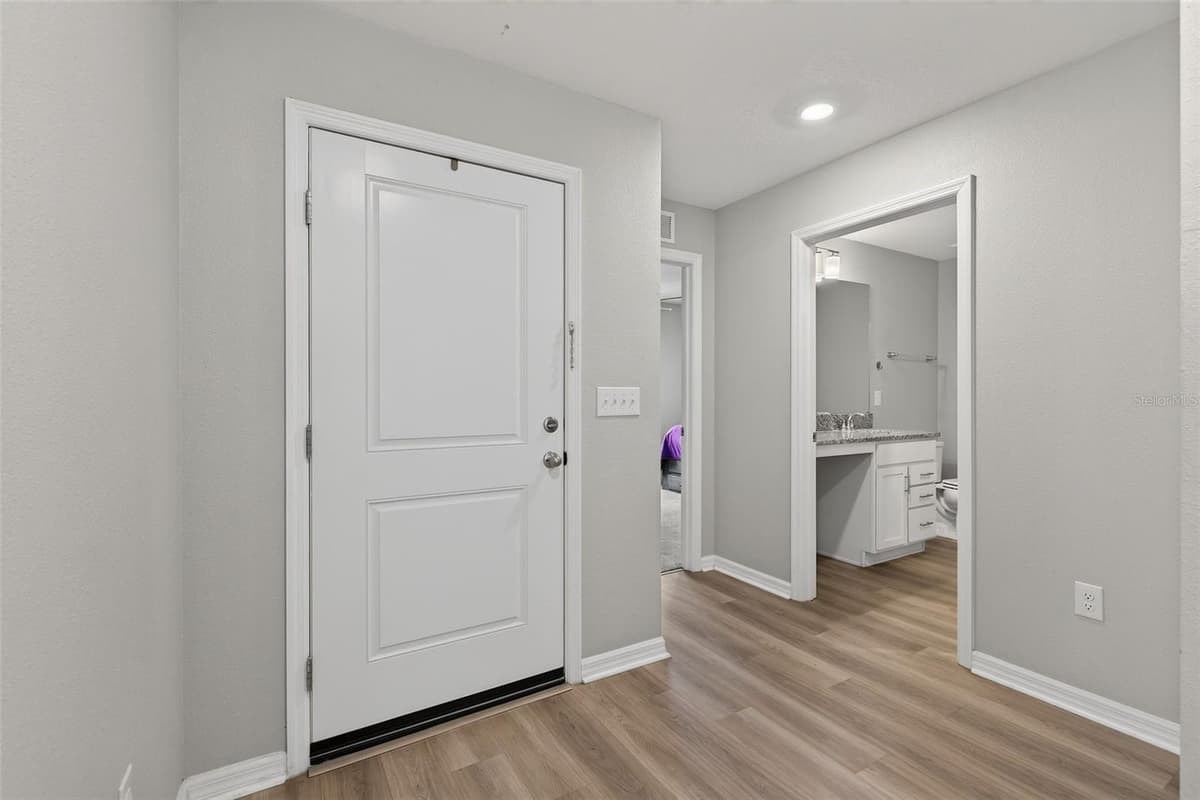9972 MESIC WOODS AVENUE — photo 22 of 55