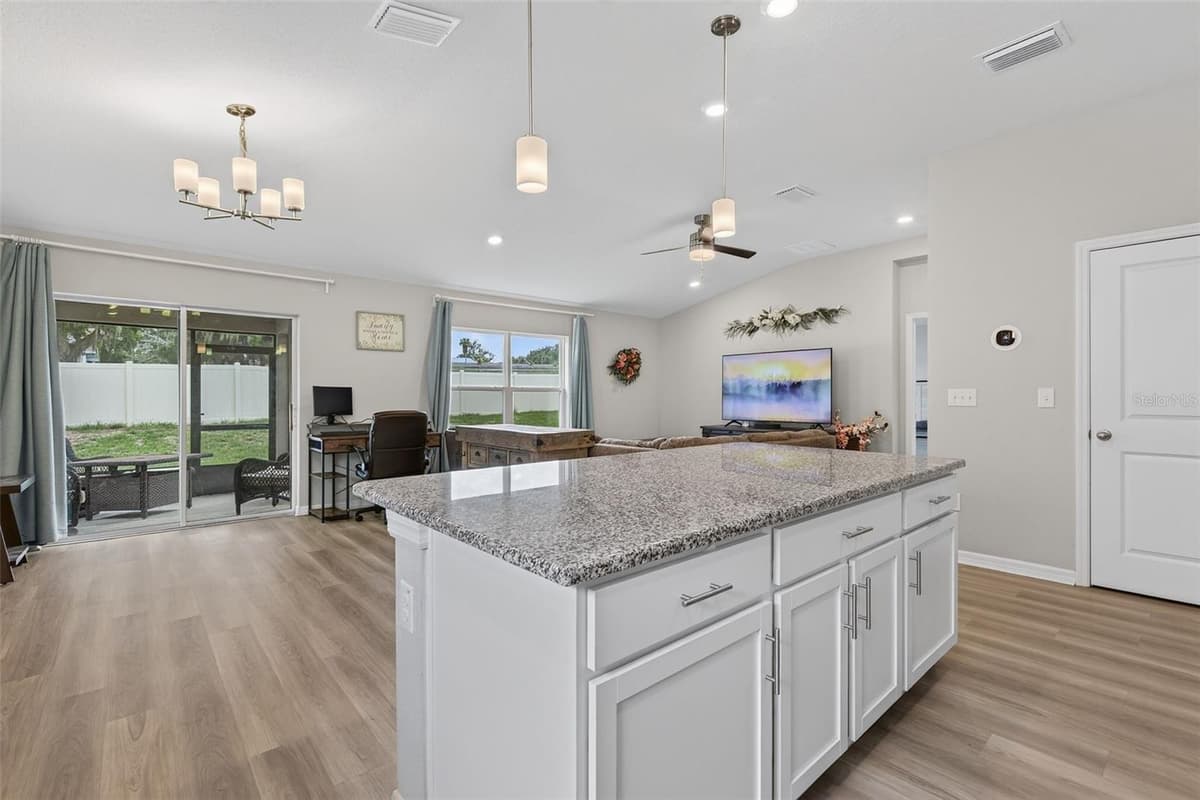 9972 MESIC WOODS AVENUE — photo 18 of 55
