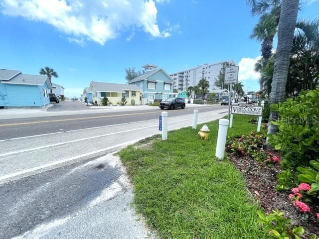 19717 GULF BOULEVARD — photo 35 of 37