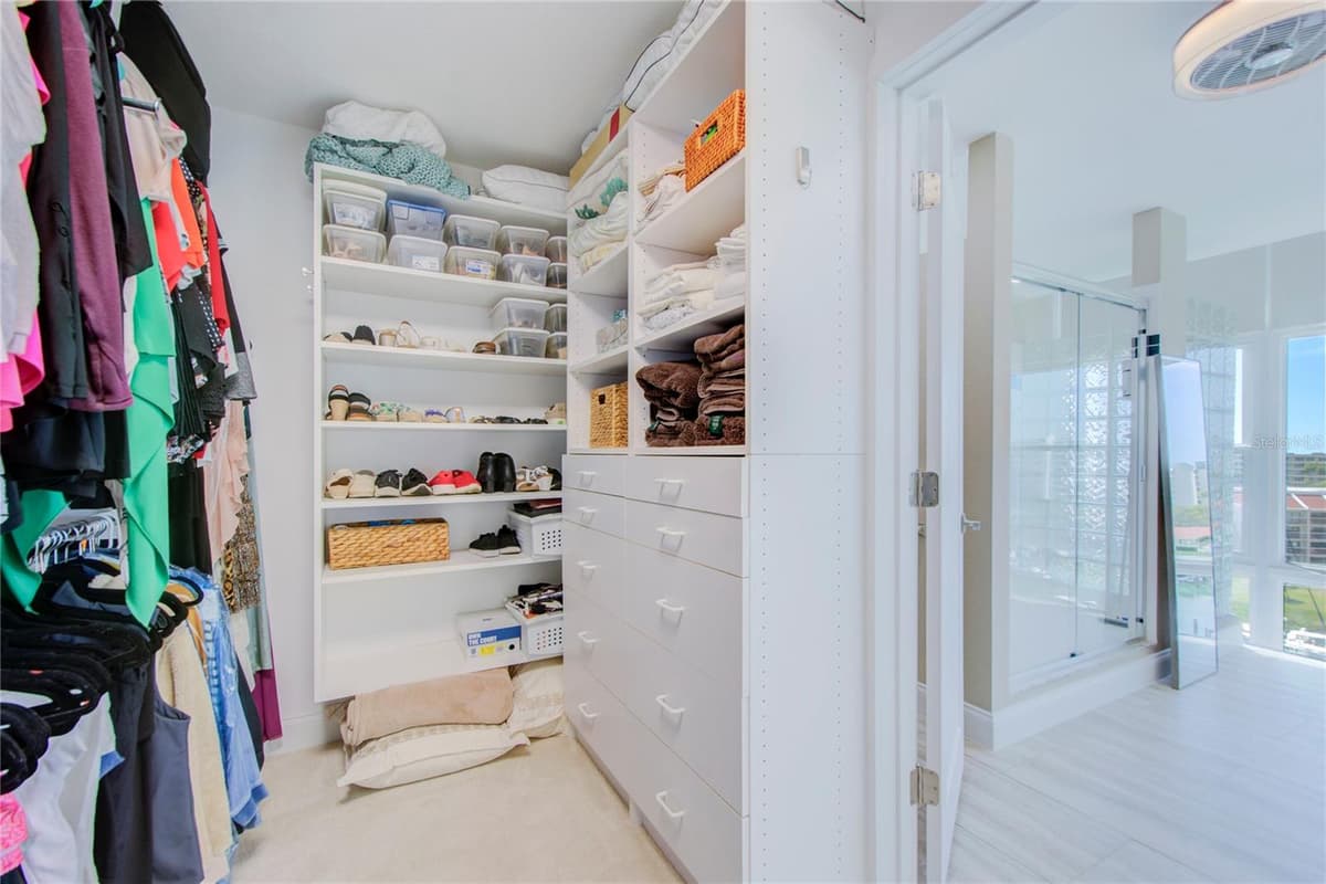 7600 SUN ISLAND DRIVE — photo 28 of 50
